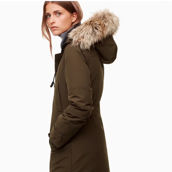 ✌️HOST PICK✌️ Aritzia TNA Bancroft Parka - Picture 4 of 12
